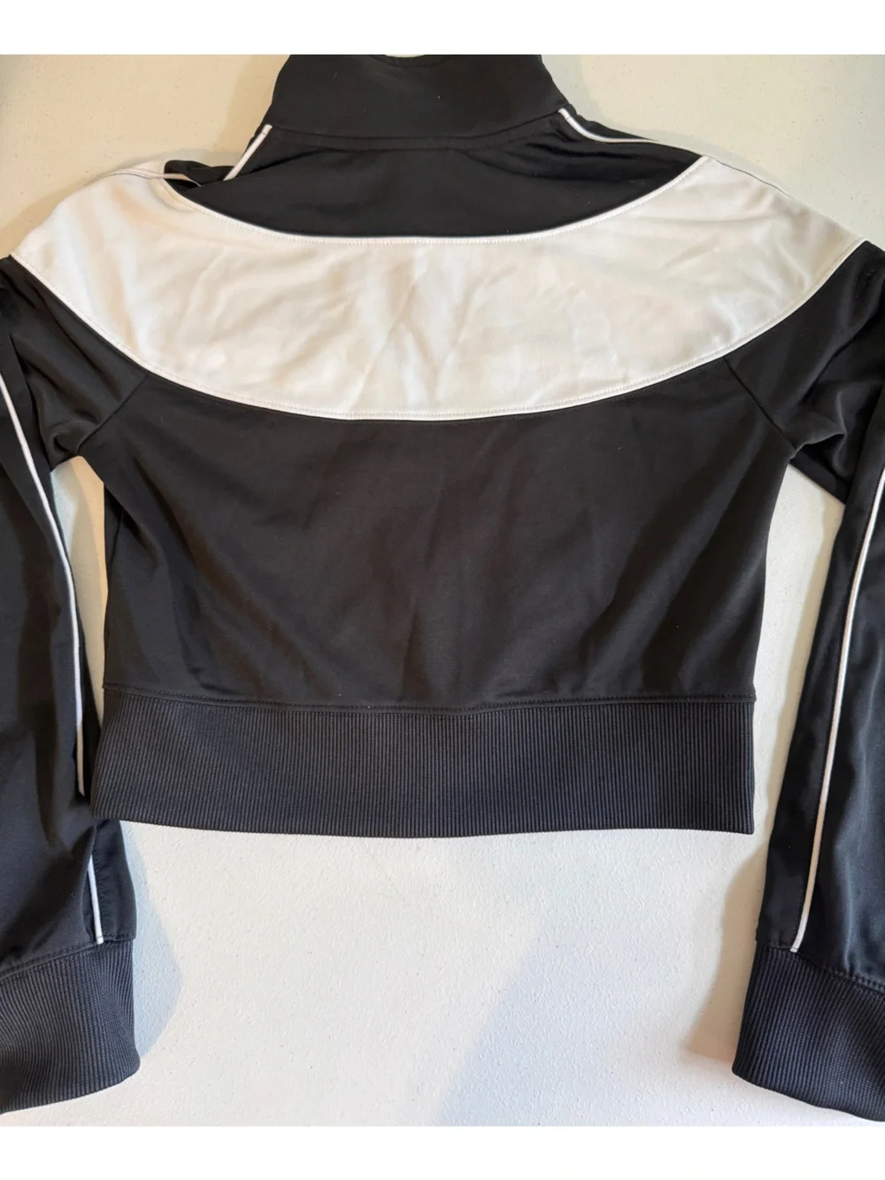Nike Women’s Sportswear Black White Colorblock Crop Zip Up Track Jacket Size XS